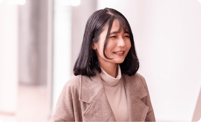 社員画像2
